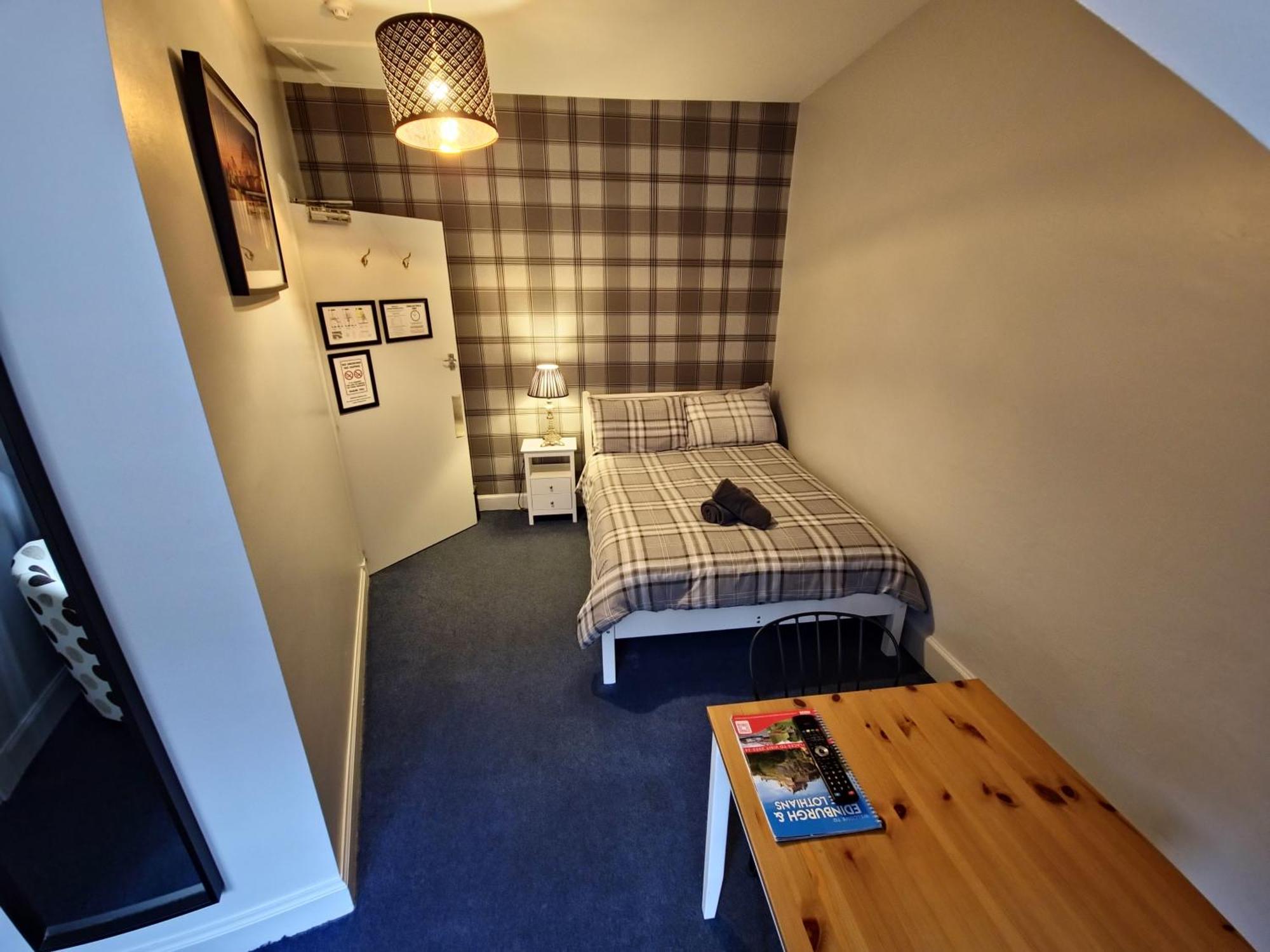 Edinburgh Backpackers - Over 18S Only Exteriér fotografie